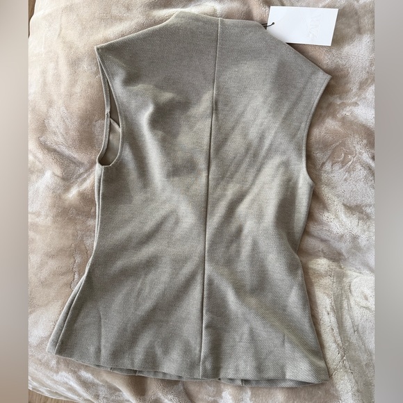 Zara Twill Light Gray Textured Top - Picture 3 of 8